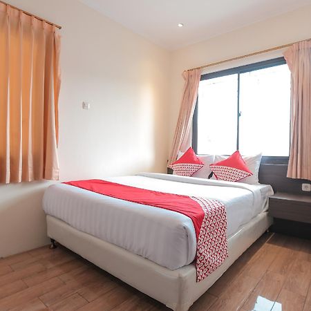 Super Oyo Capital O 141 Fatmawati Cozy Residence Jakarta Luaran gambar