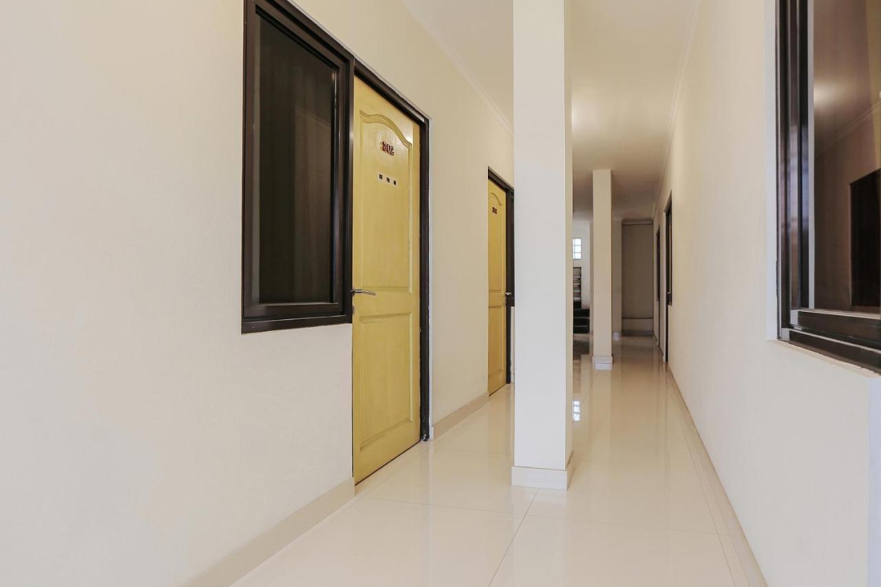 Super Oyo Capital O 141 Fatmawati Cozy Residence Jakarta Luaran gambar